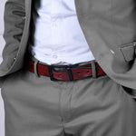 Load image into Gallery viewer, MATTE BLACK PLAIN BUCKLE HAMMERED WINE BELT