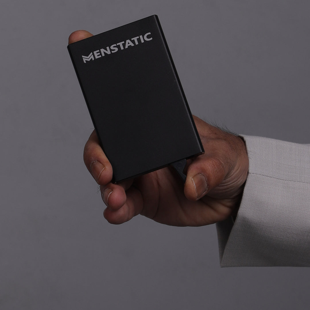 BLACK SLIDER METAL CARD HOLDER