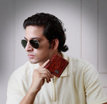 Load image into Gallery viewer, CROCO VERTICAL WALLET TAN