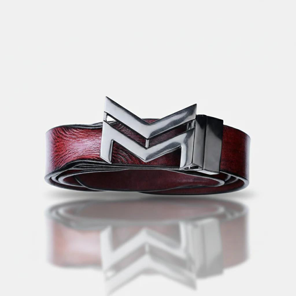 GLOSSY BLACK LOGO BUCKLE HAMMERED WINE BELT